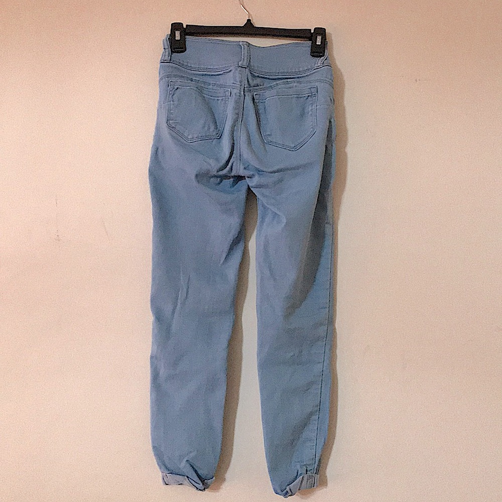 Jeans - Picture 2 of 4